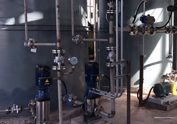 寧夏三效蒸發器處理飼料廢水項目現場調試實景拍攝 寧夏三效蒸發器處理飼料廢水項目現場調試實景拍攝